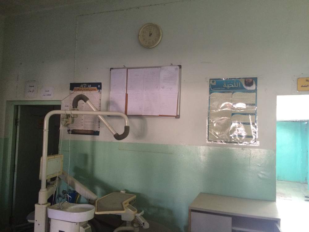 An IS clinic captured by Iraqi forces in Mosul, Iraq with informative posters about IS rules. (H. Murdock\/VOA) Jan. 14, 2017