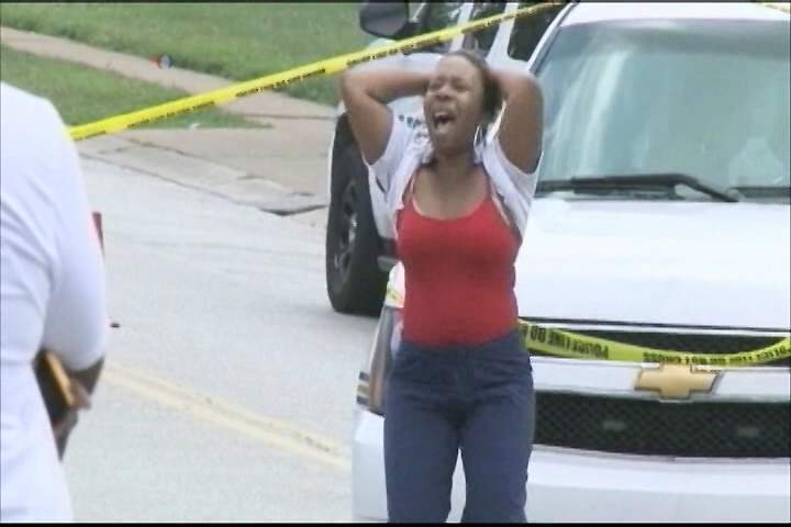 Lesley McSpadden at scene of son's shooting 